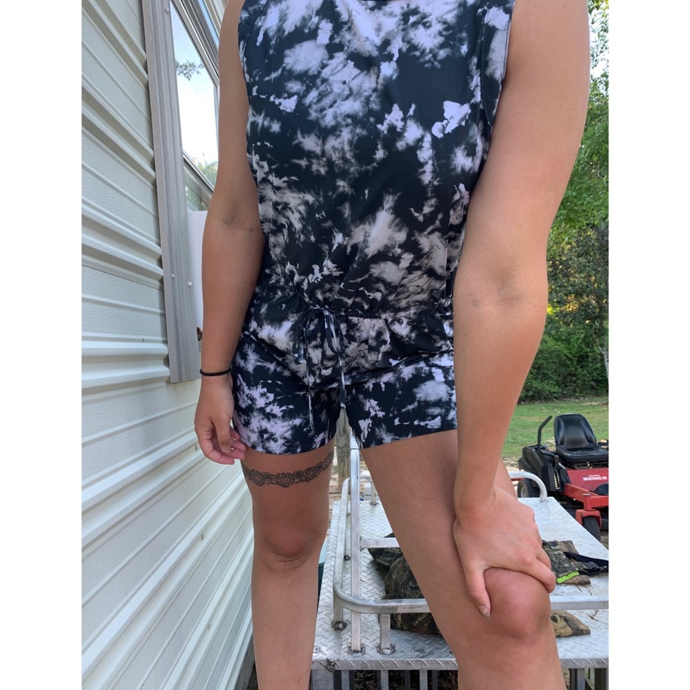Romper - Picture 3 of 3